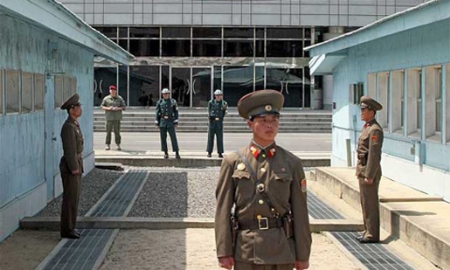 Binh lính Triều Tiên và Hàn Quốc tại khu vực Bàn Môn Điếm