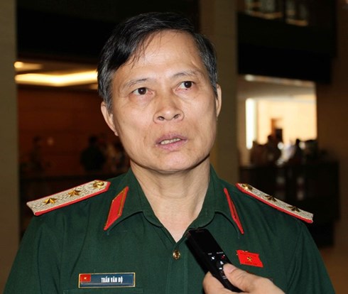 
Trung tướng Trần Văn Độ
