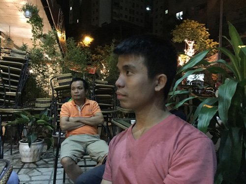 Anh Nguyễn Trọng Bằng (32 tuổi), ở tầng 27 tòa nhà CT4A,  người dân thoát khỏi đám cháy.