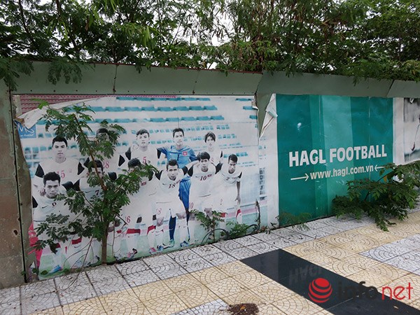Hình ảnh đội tuyển U.19 Việt Nam và Học viện bóng đá HAGL - Arsenal – JMG bạc thếch