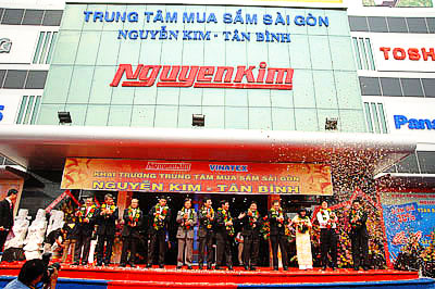 Nguyễn Kim là 1 trong 2 hệ thống điện máy lớn nhất Việt Nam