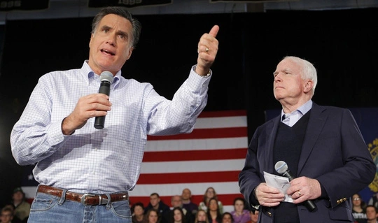
Hai cựu ứng viên tổng thống của đảng Cộng hoà là Mitt Romney (năm 2012) và John McCain (năm 2008)

Ảnh: REUTERS
