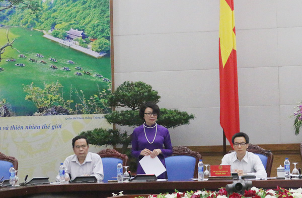 
Thứ trưởng Bộ Tài chính, Tổng giám đốc BHXH Việt Nam Nguyễn Thị Minh
