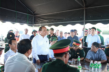 Thủ tướng CP kiểm tra, chỉ đạo xử lý vụ chìm tàu du lịch tại TP. Đà Nẵng
