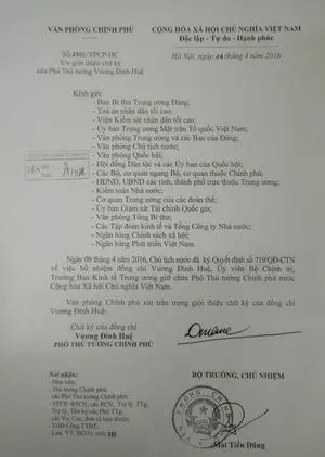 
Văn bản giới thiệu chữ ký của Phó Thủ tướng Chính phủ Vương Đình Huệ

