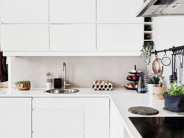 
Tủ bếp có thiết kế đơn giản nhưng mang tính tiện ích cao.
