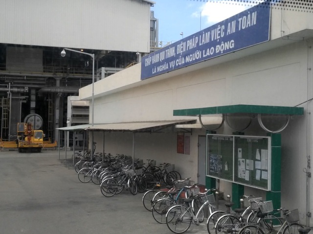  Xe đạp được sử dụng đi lại trong khuôn viên nhà máy