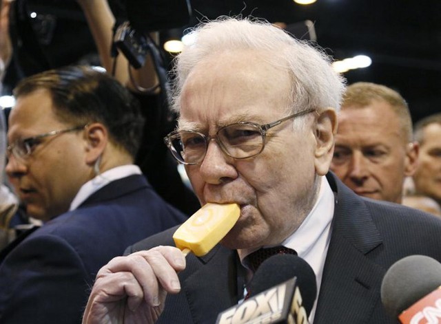 
Tỷ phú Warren Buffett thứ 13.
