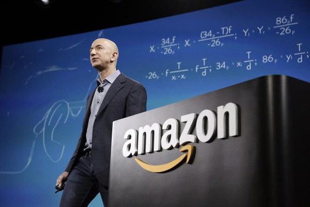 
CEO Amazon Jeff Bezos thứ 17.
