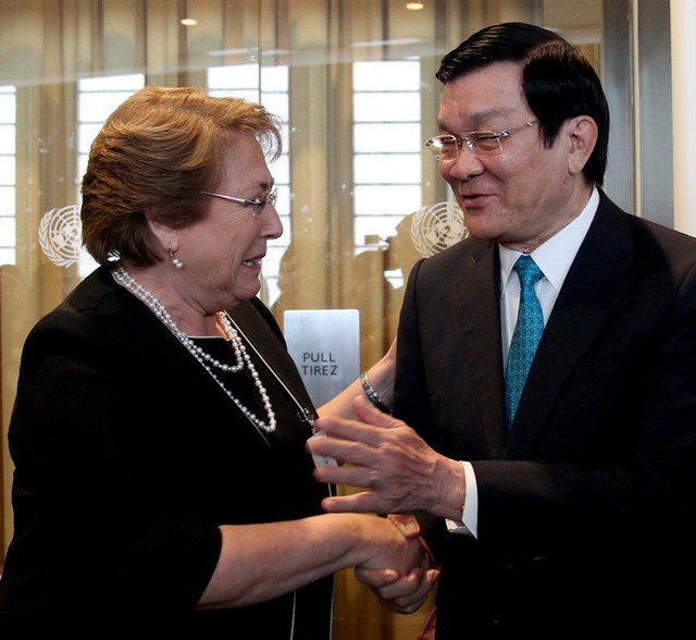 Chủ tịch nước Trương Tấn Sang gặp Tổng thống Chile - Ảnh: Giản Thanh Sơn