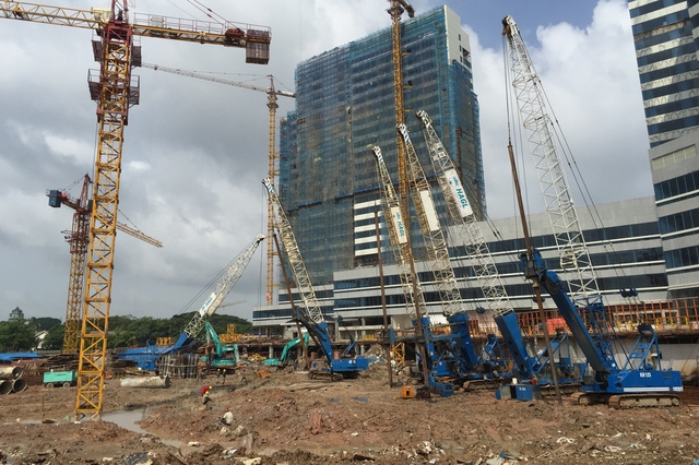 Giai đoạn 1 của Khu phức hợp đang hoàn thiện nốt những công đoạn cuối và giai đoạn 2 đang được thi công. Giai đoạn 1 bao gồm Khu trung tâm thương mại, Khách sạn mang thương hiệu Melia Yangon và Khu tòa nhà văn phòng.