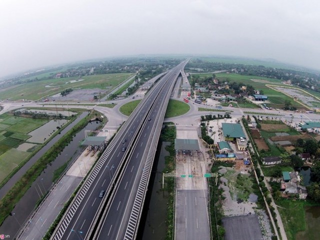 
Tuyến đường cao tốc Cầu Giẽ-Ninh Bình đưa vào khai thác đến nay đã phục vụ hơn 23,1 triệu lượt phương tiện. (Ảnh: VEC cung cấp)
