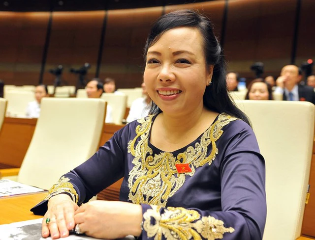 sinh năm 1959, quê Hà Tĩnh. Chức vụ: Bộ trưởng Bộ Y tế. Bà Tiến là nữ Bộ trưởng duy nhất trong Chính phủ hiện nay.