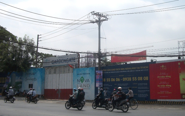 
Dự án Garden Gate của Novaland đang mọc lên nhanh chóng tại đường Phổ Quang.
