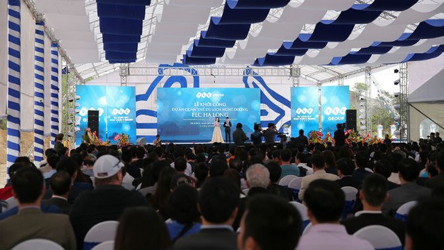 Hơn 1.000 đại biểu và quan khách đã tham dự và chứng kiến Lễ khởi công FLC Hạ Long.