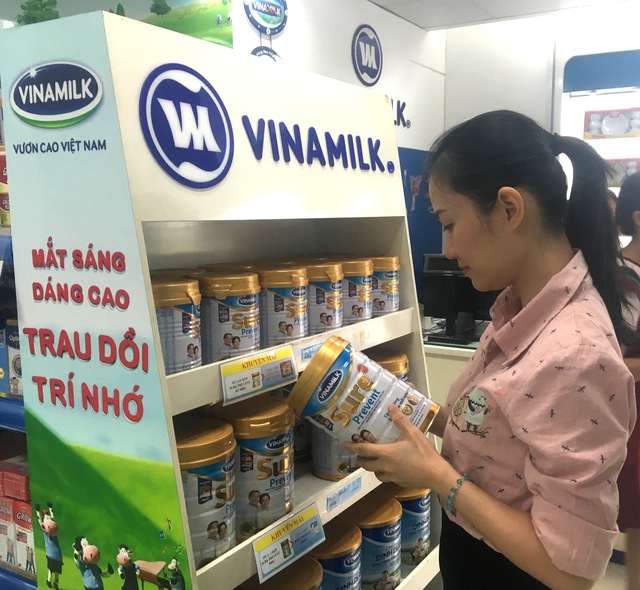 
Năm 2015, Vinamilk đã sản xuất và đưa ra thị trường gần 6 tỉ sản phẩm sữa các loại phục vụ cho người tiêu dùng cả nước
