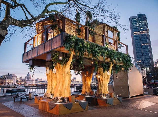 Ngôi nhà trên cây được lấy cảm hứng từ thiên nhiên hoang dã châu Phi vừa khai trương tại bờ Nam sông Thames.