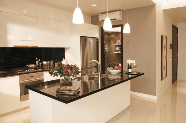 Phòng bếp được thiết kế vô cùng sang trọng và đầy đủ tiện nghi.