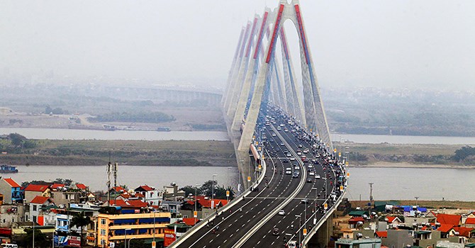 Cầu Nhật Tân ở Hà Nội được xây dựng với vốn ODA của Nhật Bản. Ảnh: ktxd.vn. 