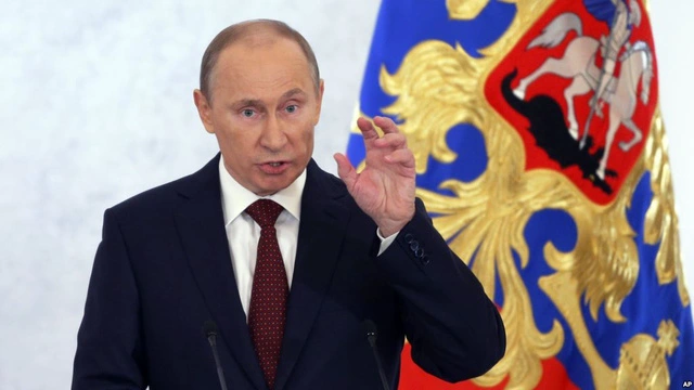 Tổng thống Putin đọc Thông điệp Liên bang ngày 12/12/2012. Ảnh: AP