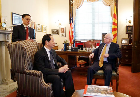 Bộ trưởng Trần Đại Quang hội kiến với Thượng nghị sĩ John McCain