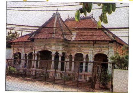 Căn biệt thự của Pháp tại số 237 Nơ Trang Long (quận Bình Thạnh) được chụp năm 2000.
