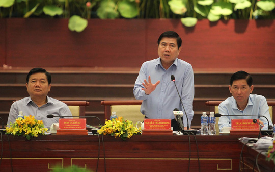 
Ông Nguyễn Thành Phong khẳng định TP sẵn sàng hỗ trợ và tạo môi trường kinh doanh thuận lợi cho DN.
