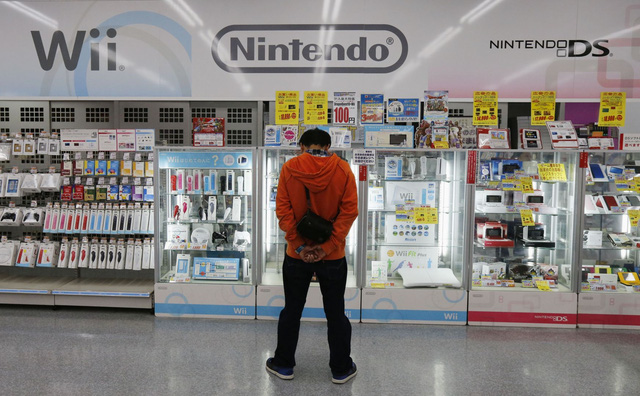 
Wii và Nintendo DS mất đi sức hấp dẫn.

