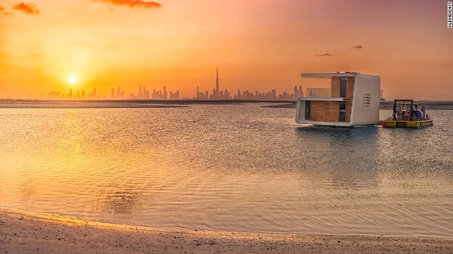 Được gợi cảm hứng từ sự huyền bí của biển cả, Kleindienst đã nghiên cứu về những dự án dưới mặt nước hàng thập kỉ cho tới khi giấc mơ thành sự thật vào năm 2008 như một phần của dự án “The World” bên bờ biển Dubai.