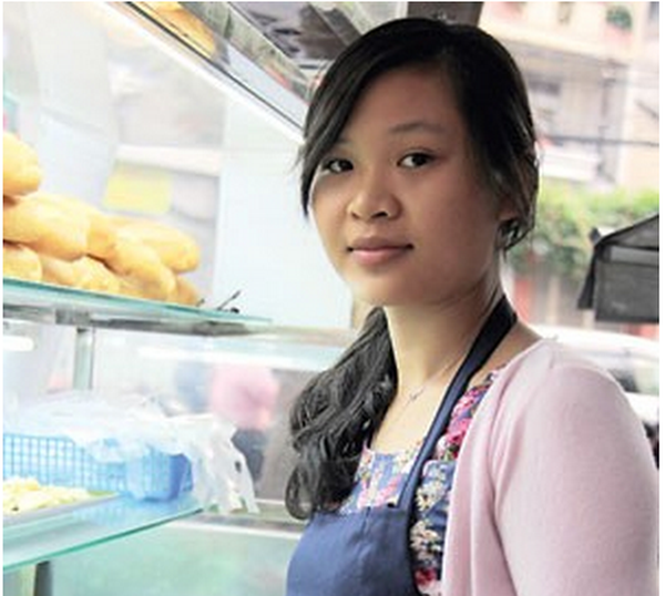 Cô gái 8X bỏ việc lương ngàn đô bán bánh mỳ, ước mơ mở tiệm thuốc cho người nghèo
