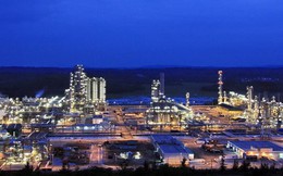 Đại gia dầu khí Nga 'gần hoàn tất' mua cổ phần nhà máy lọc dầu Dung Quất?
