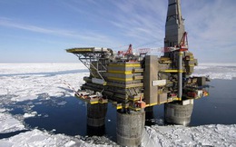 Nga khởi động giàn khoan khổng lồ tại Bắc Cực 